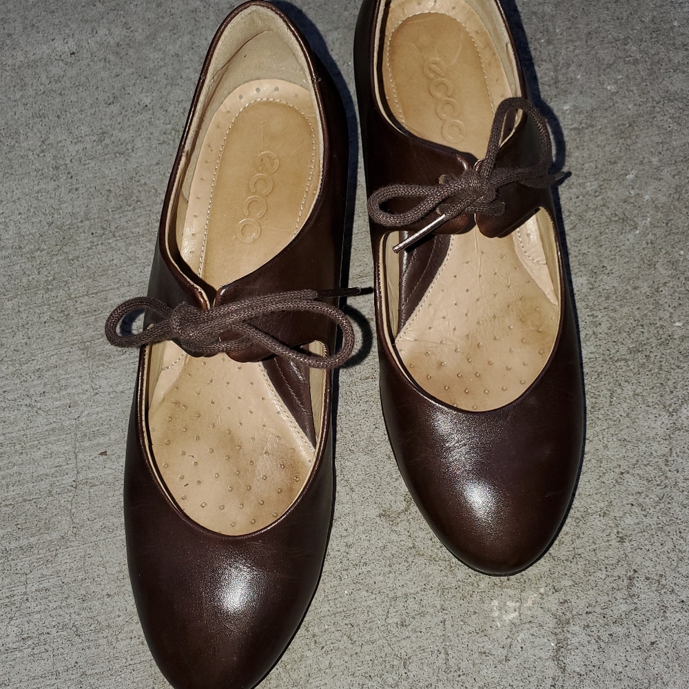 Ecco shoes